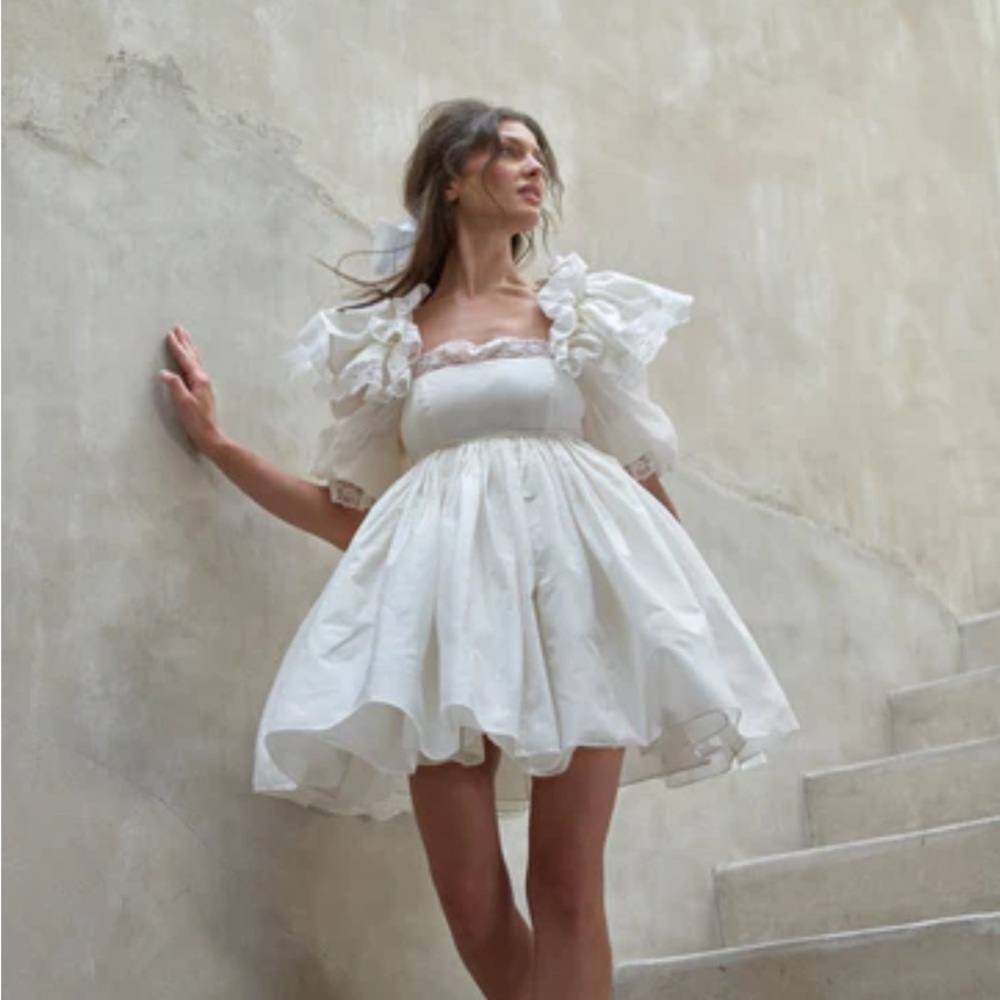 NWT Selkie Sugarfrill Classic in Ivory